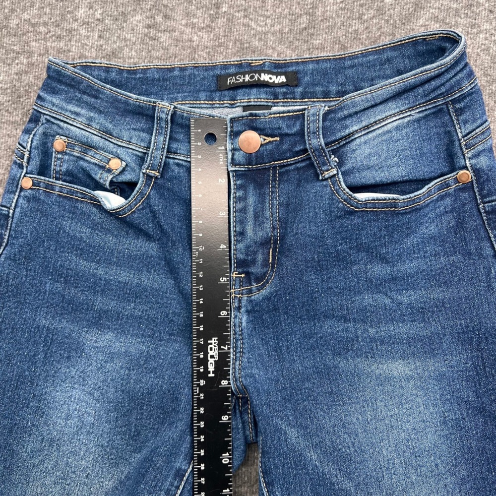 Fashion Nova Women Dark Wash High Rise Skinny Jeans Size 5/6 Stretch Denim - Picture 9 of 12